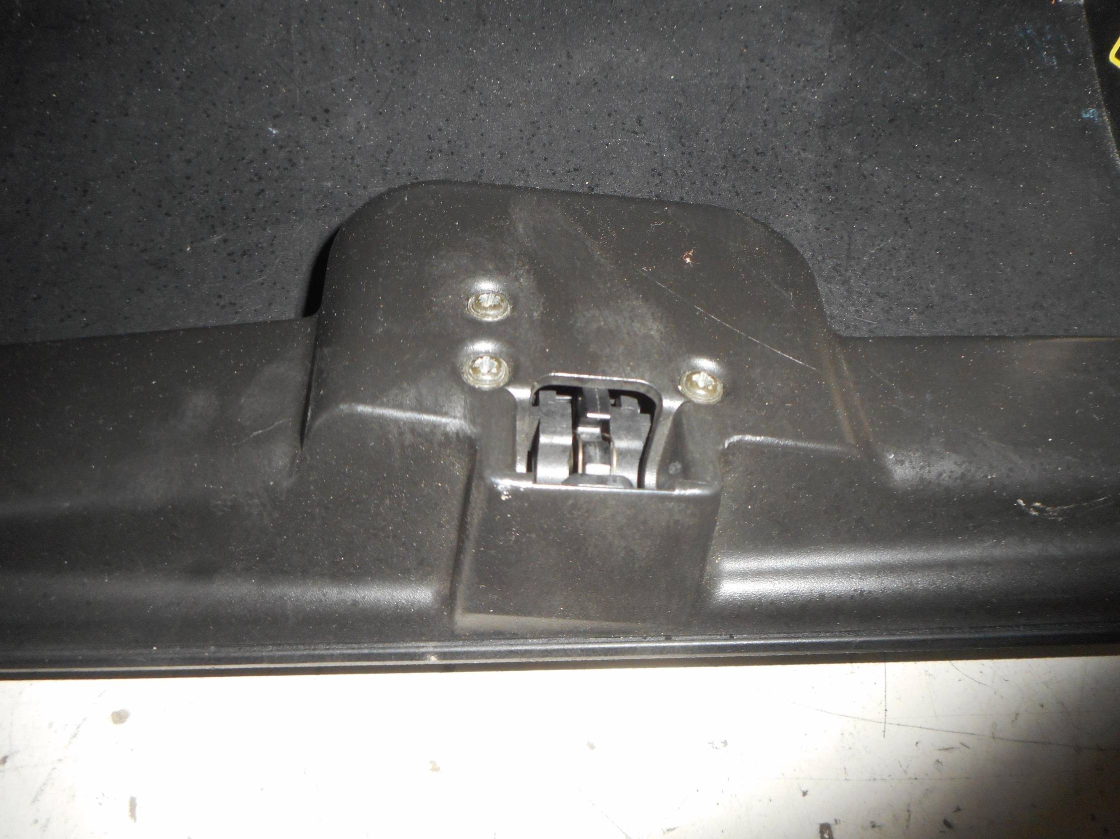 Cassetto portaoggetti centr. plancia